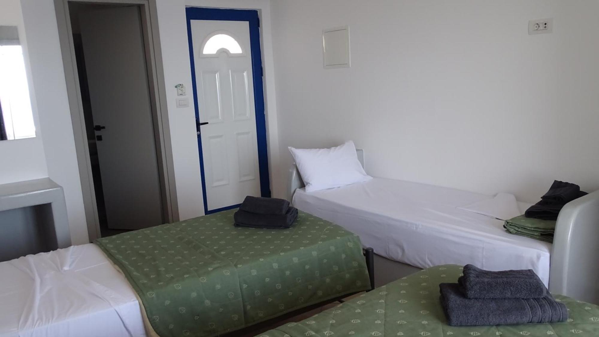 Hermes-Ios Rooms To Let Exterior photo